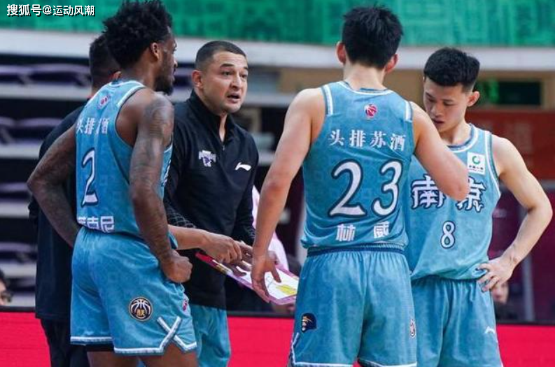 国内球员表现抢眼，CBA联赛竞争激烈