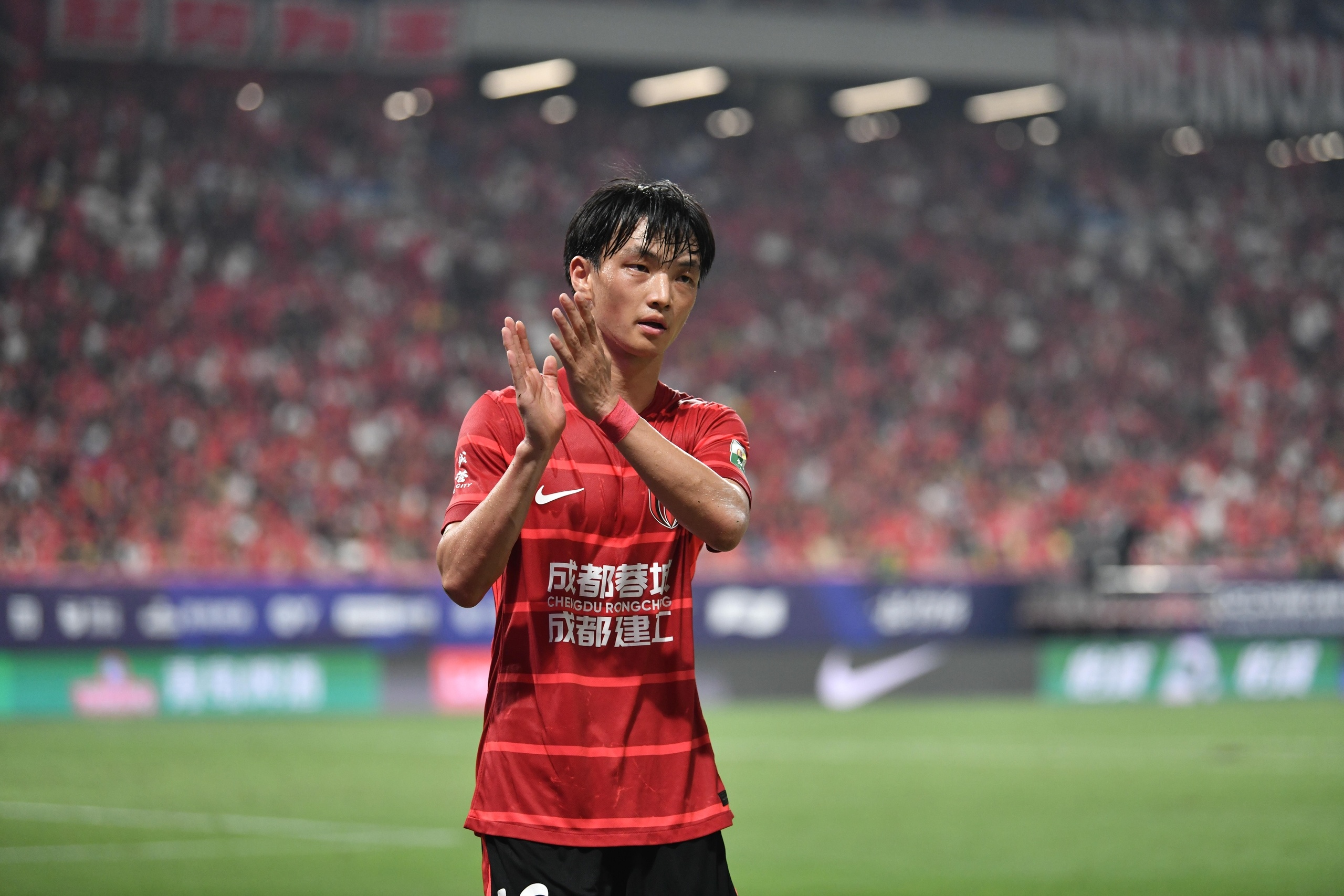 最新焦点：国足逆转，赛后采访的简单介绍