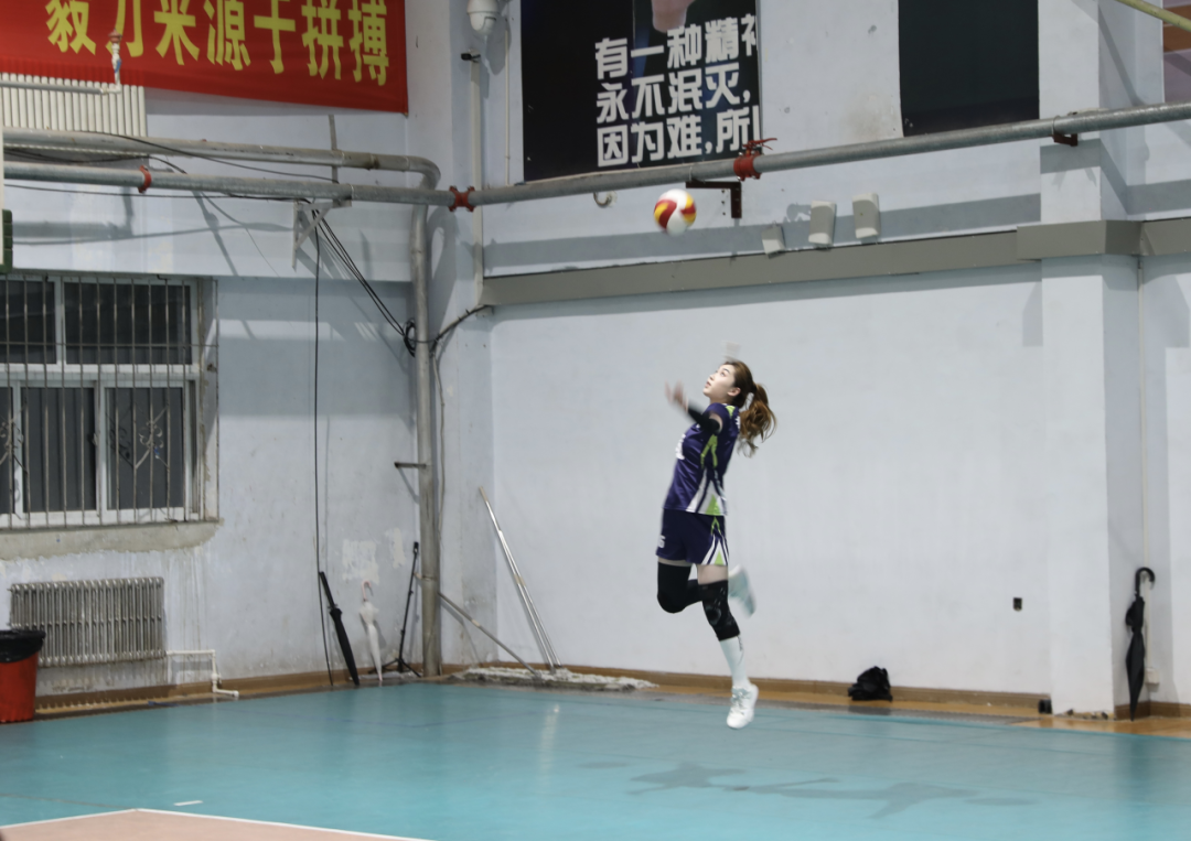 拼尽全力，选手最终捧得桂冠