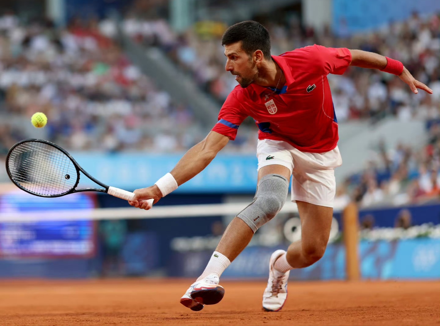 包含英国网球队横扫日本网球队，纳达尔一己之力扛起全队的词条