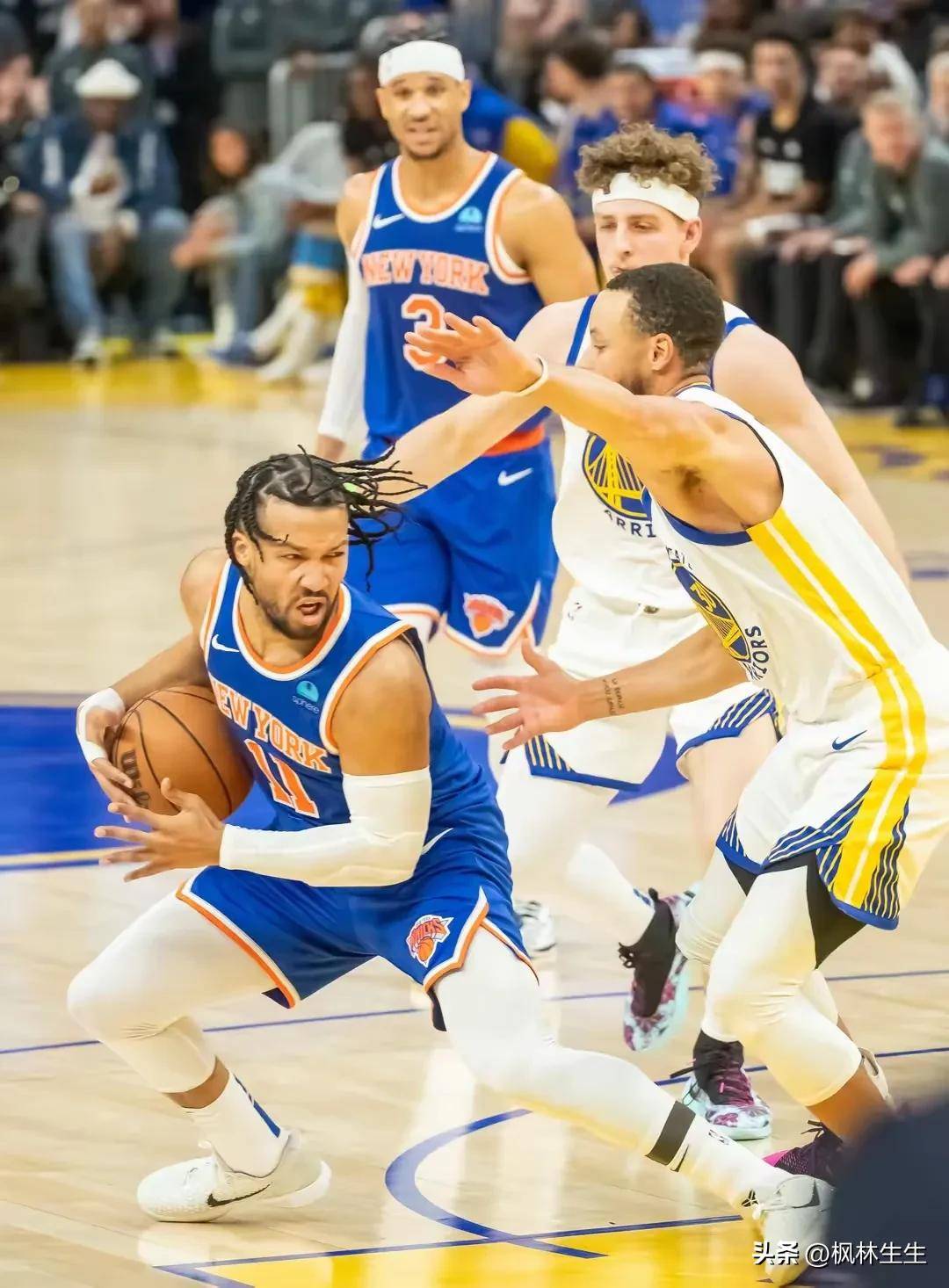 克劳福德冲击里程碑，尼克斯主场完胜犹他爵士！的简单介绍