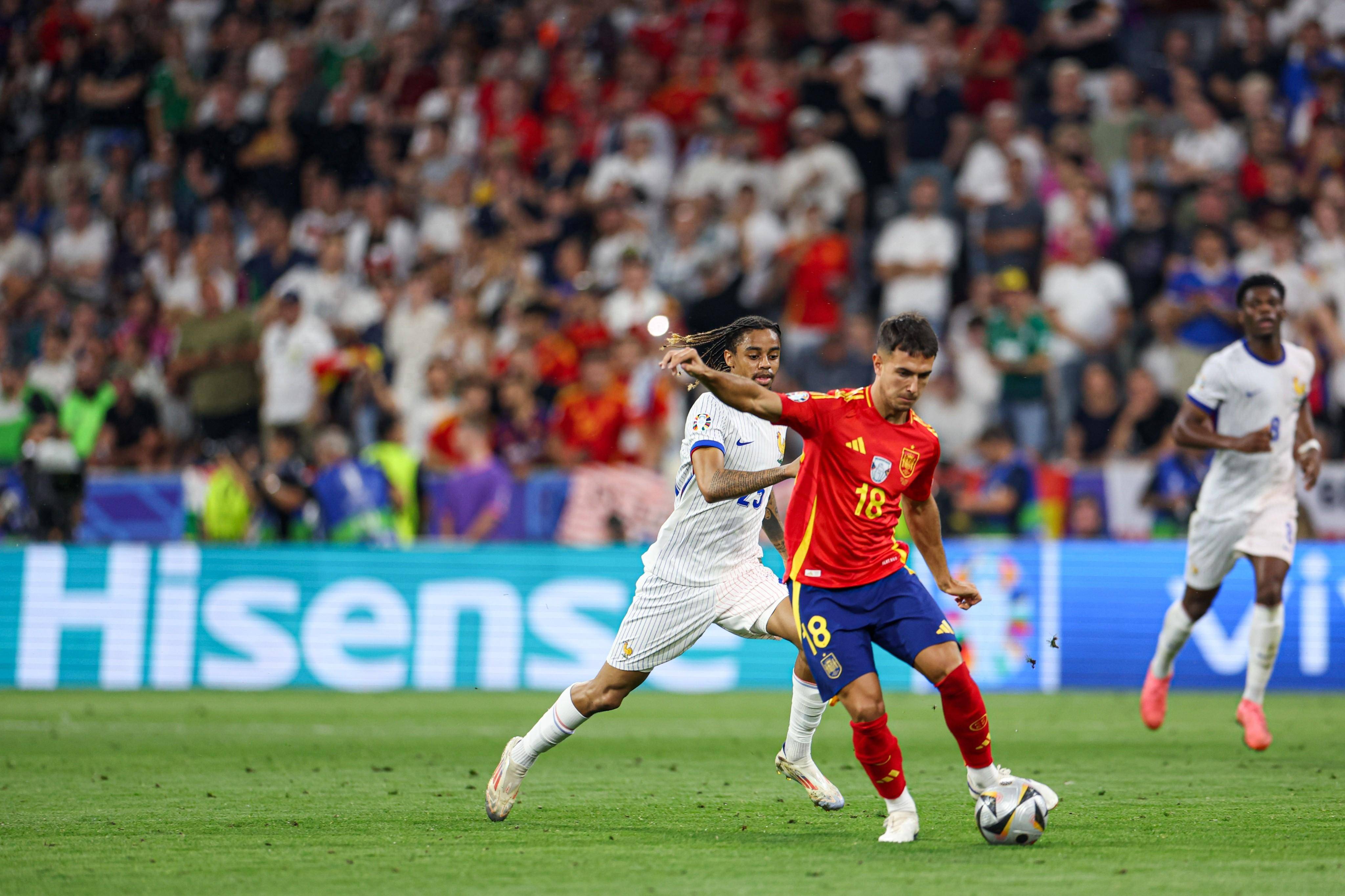 世界赛舞台，欧洲杯代表国家出征荣耀的简单介绍