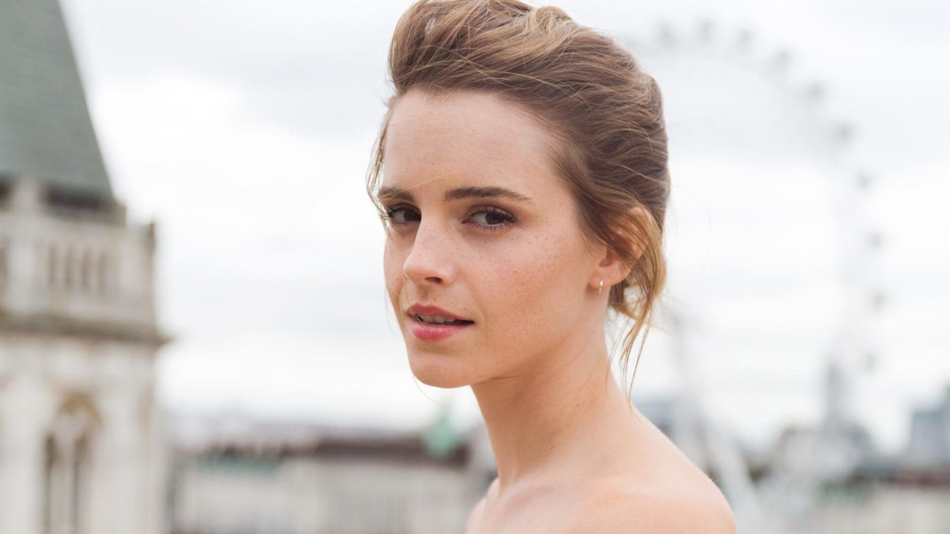 开云体育-久保建英化身关键先生，比利亚雷亚尔闪电战击溃洪都拉斯