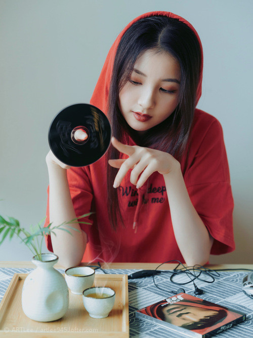 绿茵鏖战，尼日利亚力克苏格兰，孔德惊艳四座定乾坤