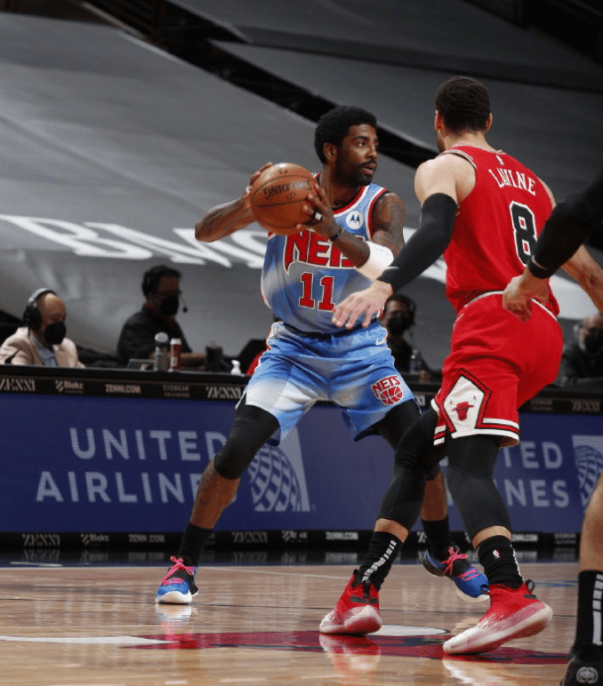 开云下载-黄蜂对阵篮网，拉文关键战不手软