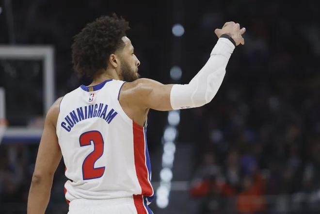 年度焦点之战焦点战,活塞压制掘金 年度焦点之战焦点战,活塞压制掘金