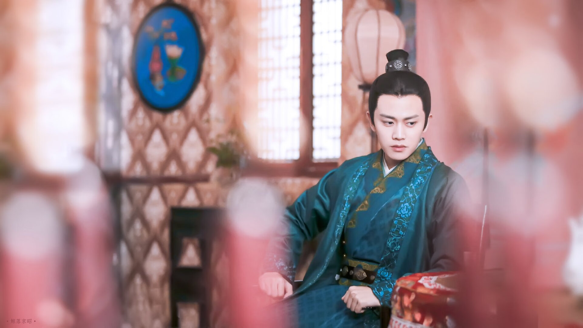 开云体育在线-红魔终结瑞士铁壁，阿什拉夫德甲争冠夜独揽风云